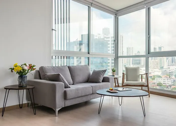 New Modern City View Apartment - Ph Quartier Del Mar